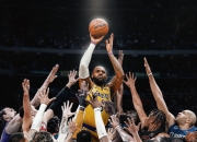 爱游戏官方入口-灰熊完胜魔术，孙铭徽点燃赛场