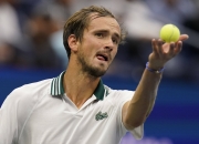 爱游戏大厅-联合杯翻盘美网，梅德韦杰夫惊艳四座