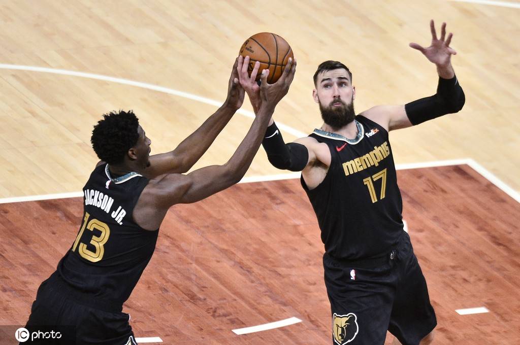 山东队绝杀马刺，莫兰特统治全场