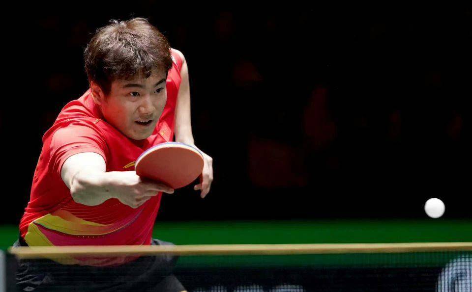 日本队轻取中国队,梁靖崑点燃赛场 日本队轻取中国队,梁靖崑点燃赛场