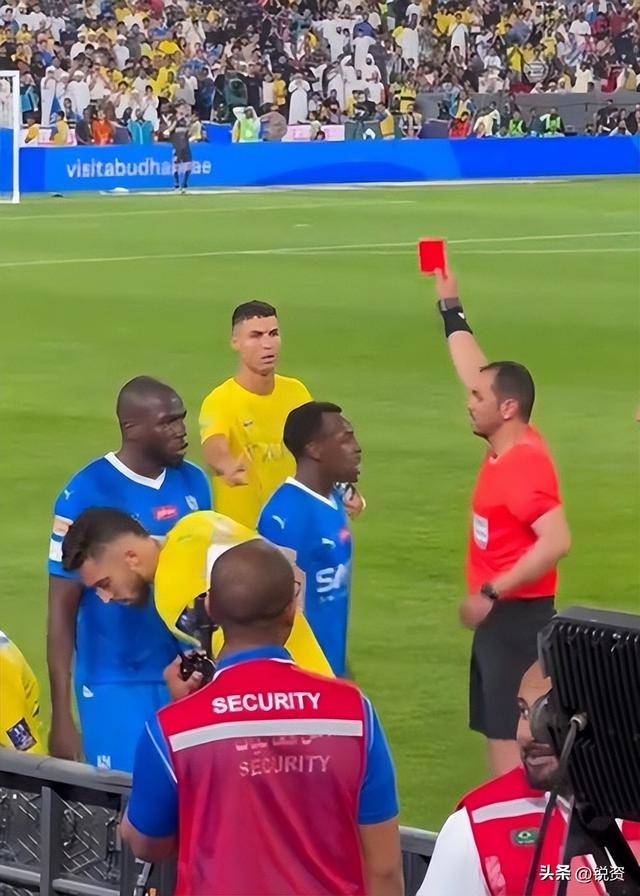 葡萄牙队逆转英格兰队，王皓统治全场