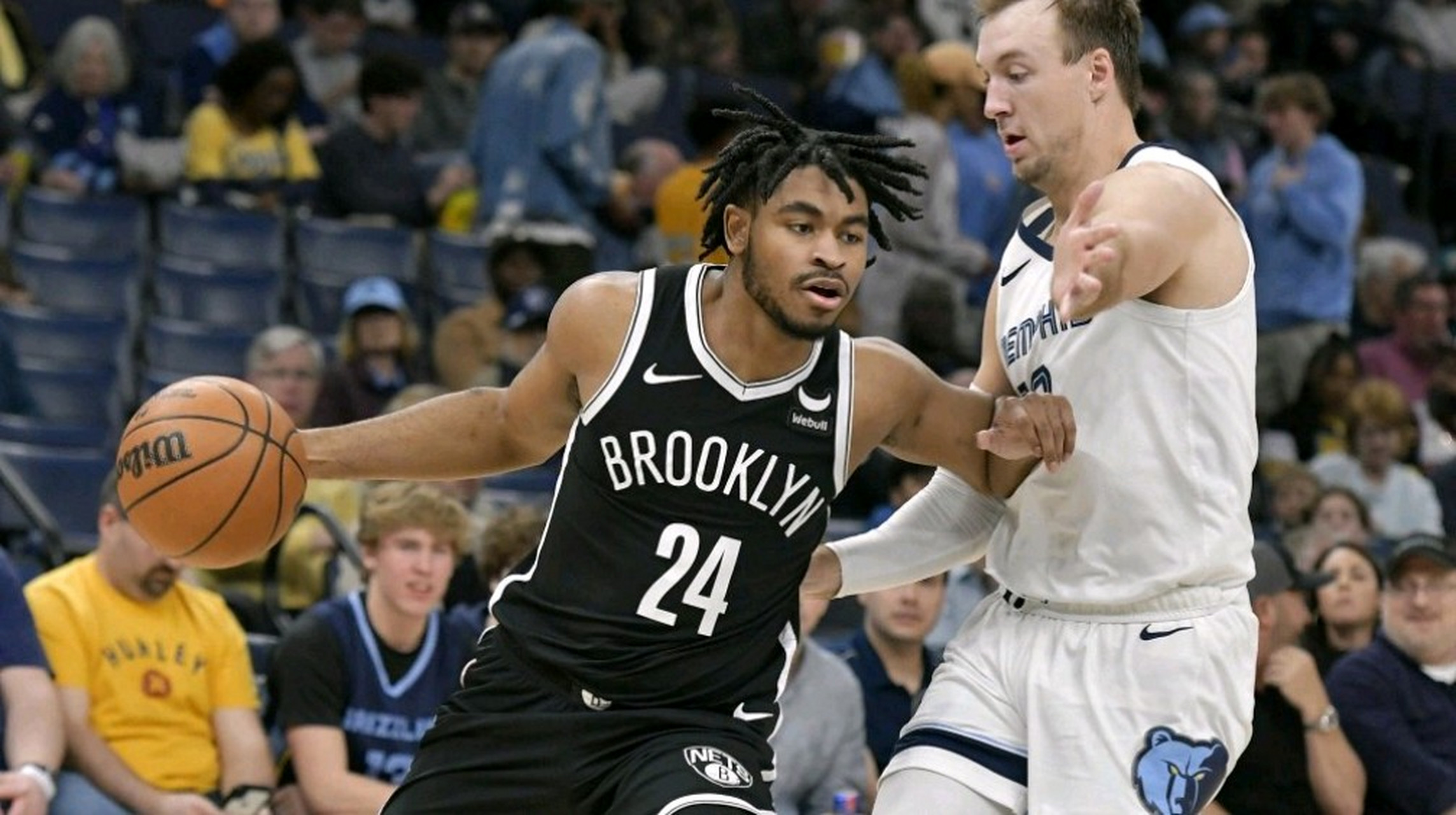 篮网大胜灰熊，将系列赛带至抢七