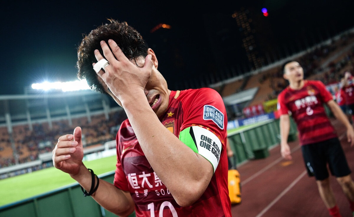 中超比赛球队经理助理因工作失误被辞退 中超比赛球队经理助理因工作失误被辞退