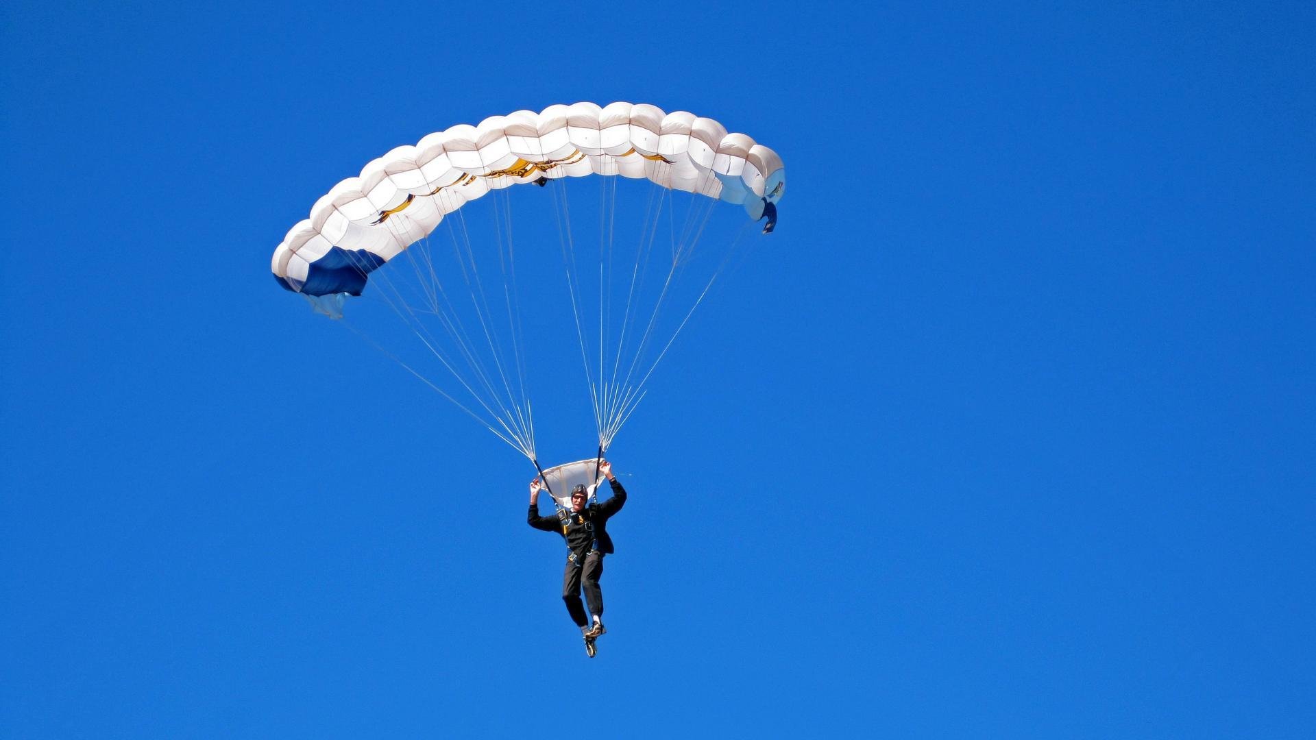 深圳队冲垮奇才,布伦森惊艳四座,当东方战术洪流席卷NBA之夜