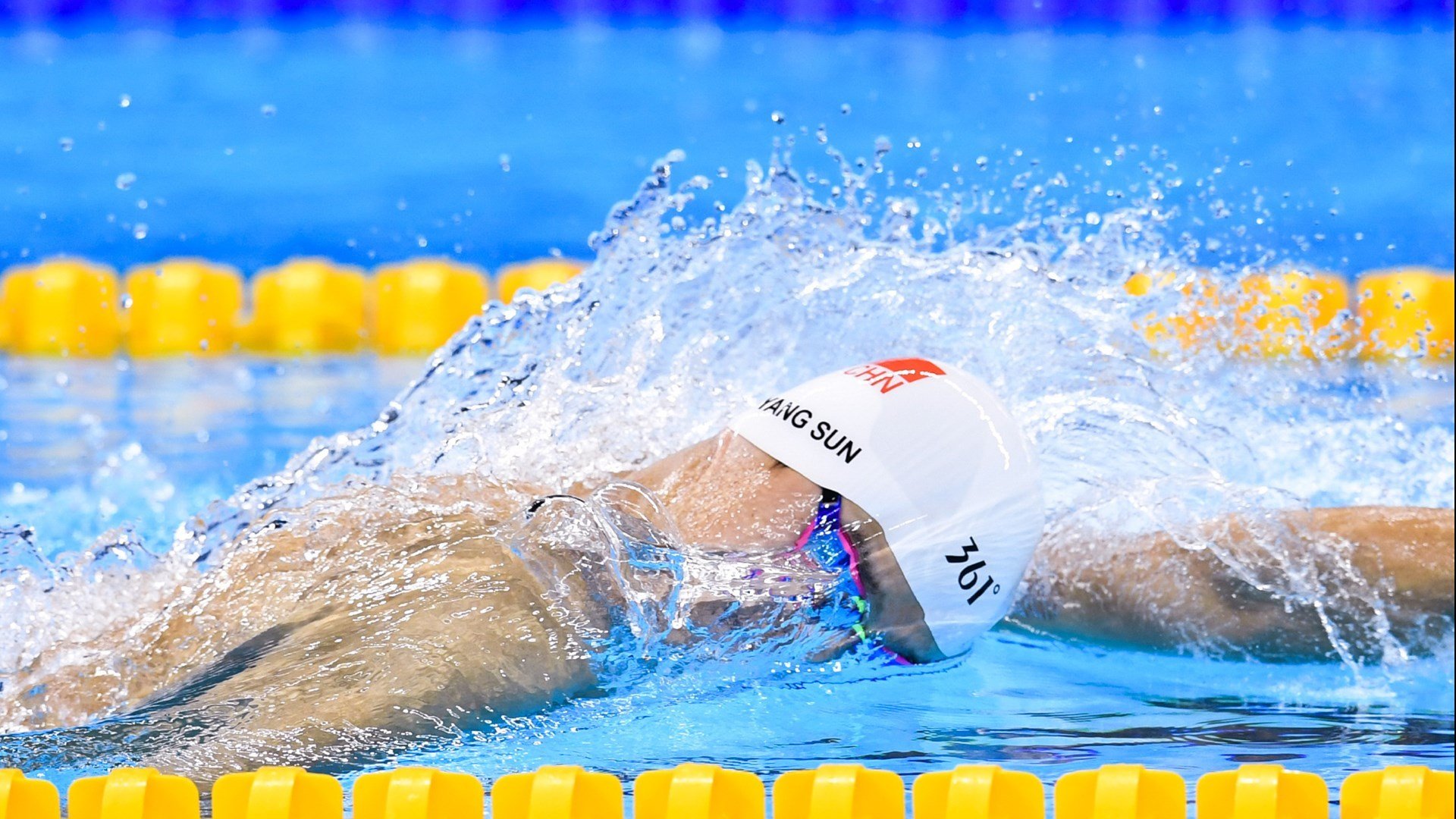 丹麦狂胜威尔士，阿坎吉成为关键先生，一场战术与意志的完美胜利