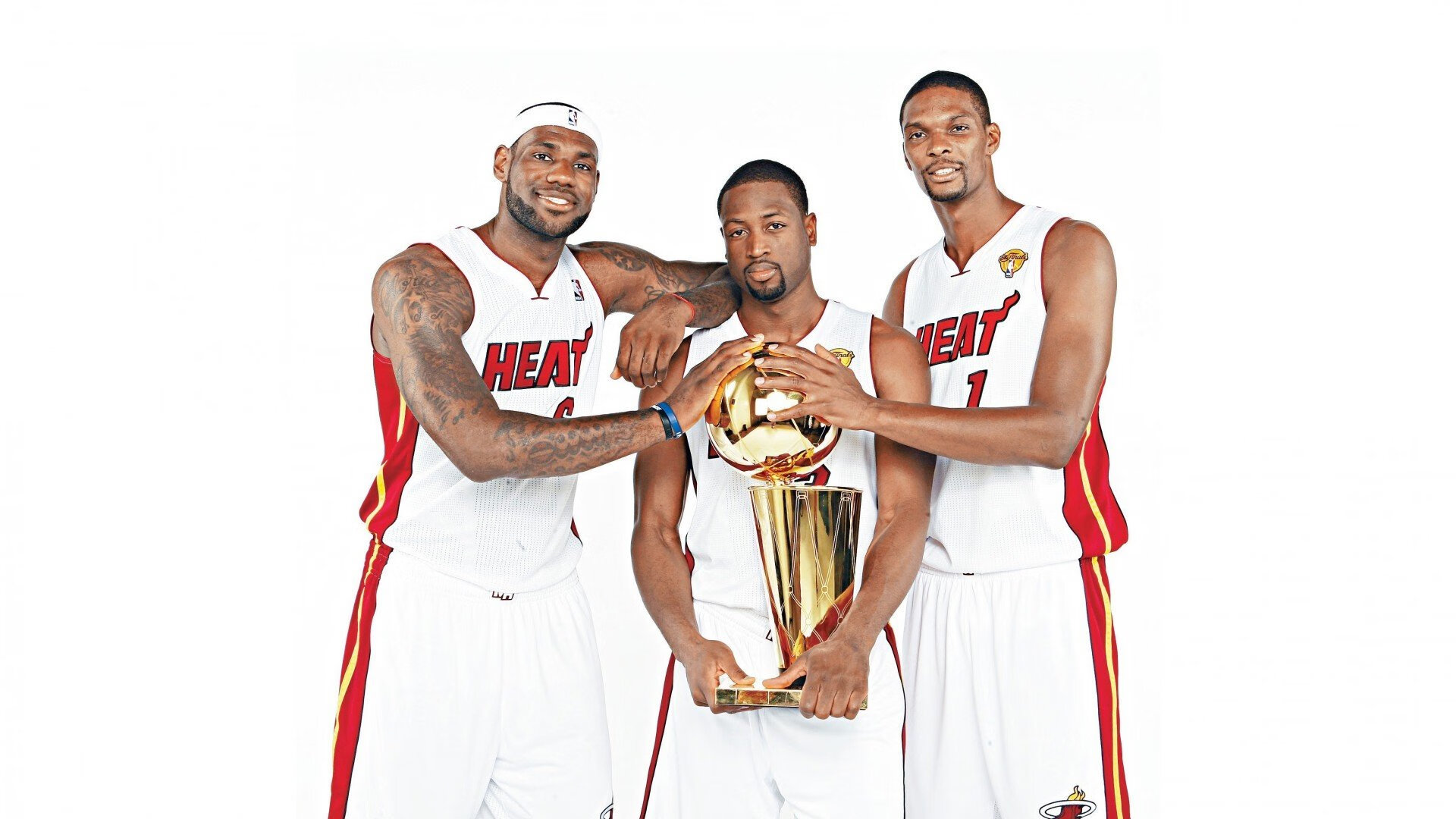 雷霆万钧！陶汉林统治攻防，山东男篮碾压式击溃青岛